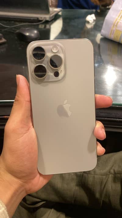 Apple iPhone 15 Pro Max