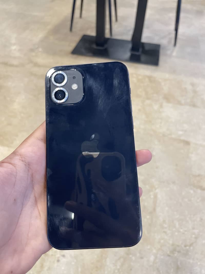 Apple iPhone 12 5