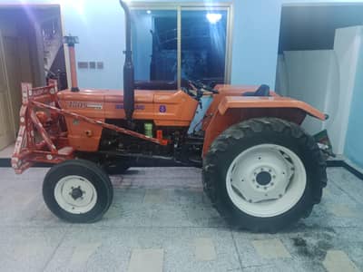 tractor