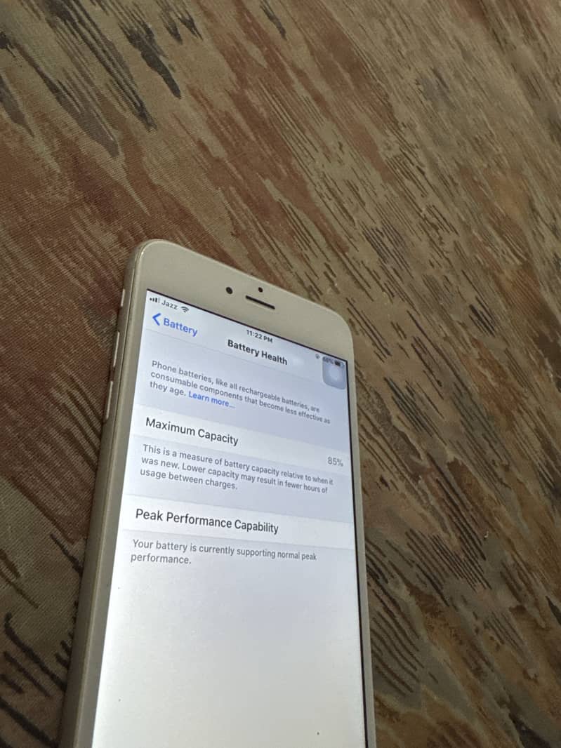 Apple iPhone 6 Plus 3