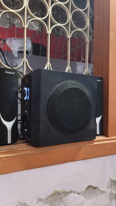 audionic speaker brAnd Ad 7000 model