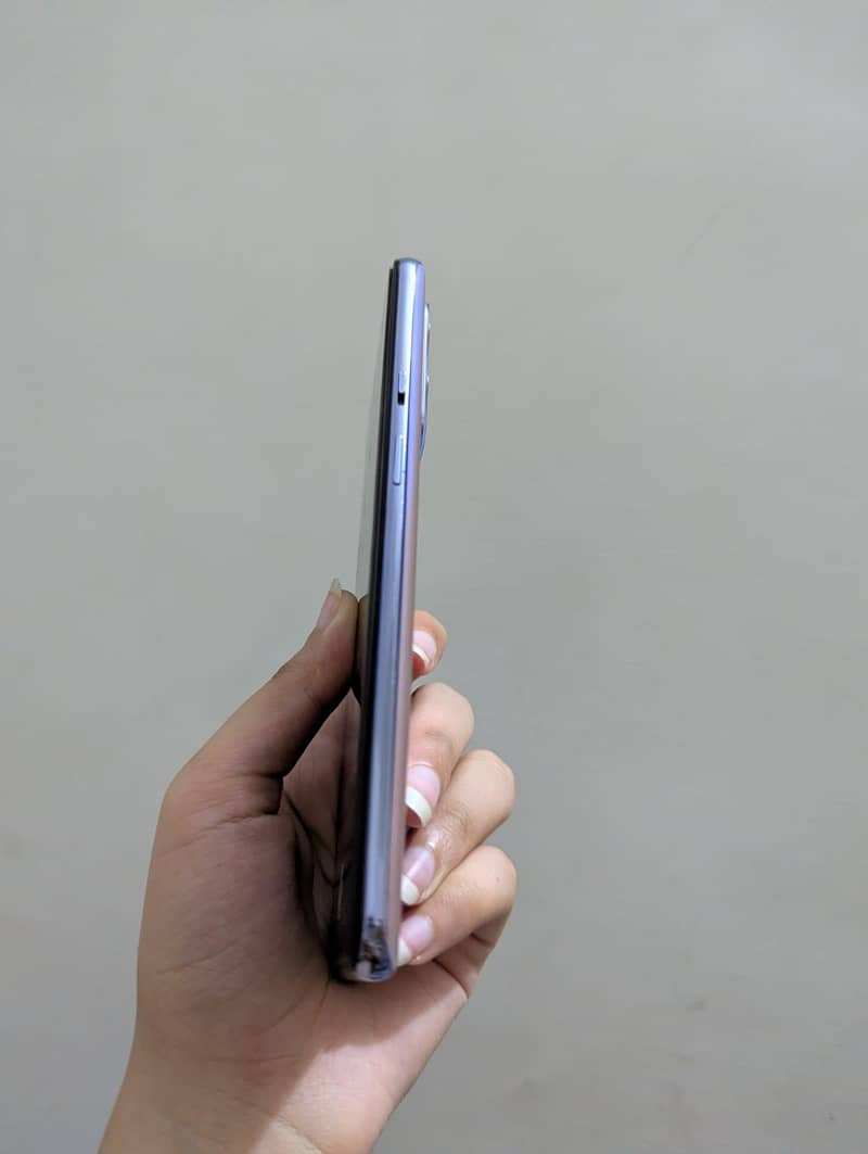 One Plus 9 4