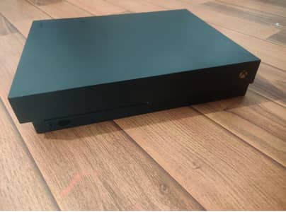  Xbox One X Beast – Smooth 4K Gaming