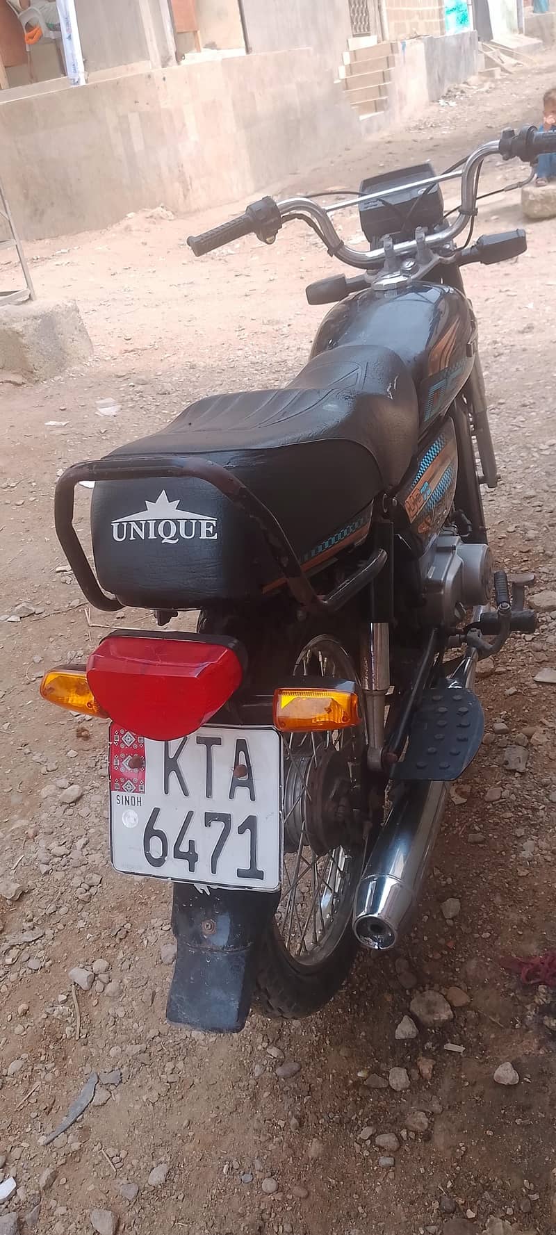 unique plus good condition 1