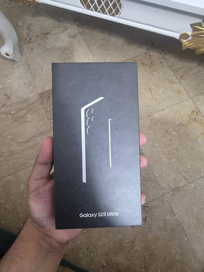 Samsung Mobile S25 Ultra 512gb with box