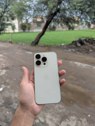 Apple iPhone 14 Pro
