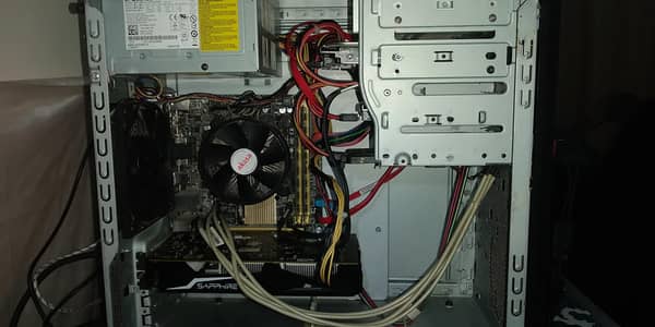Gaming PC i7 4790+12gb ram.
