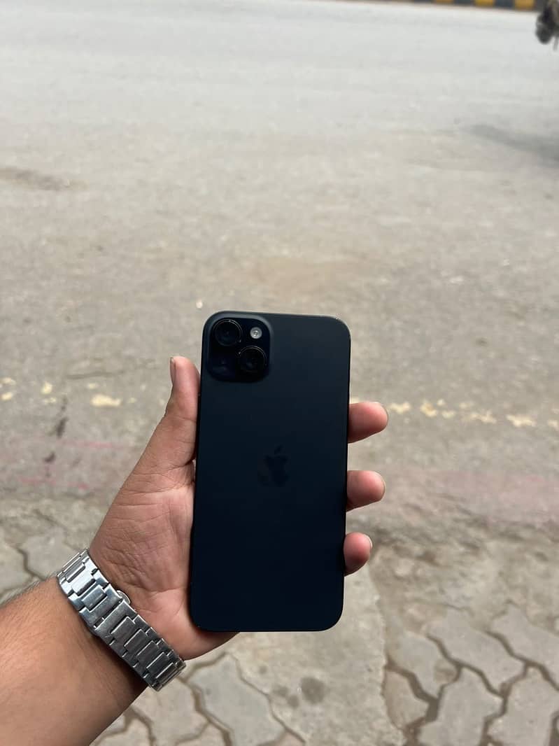 iPhone 15 plus 1