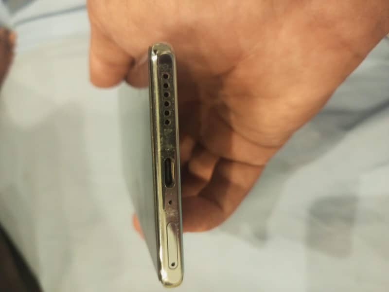Infinix Zero 40 6