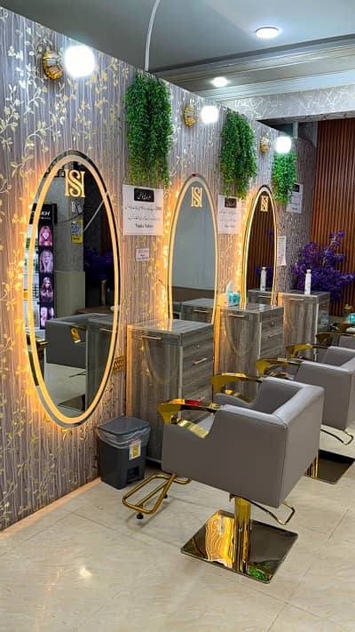 Running Luxury Laides Beauty Saloon Setup For Sale Prime Location Kareem Block Allama Iqbal Town Lahore