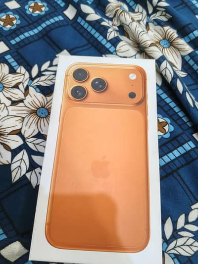 Apple iPhone 17 Pro Max dummy with mag safe
