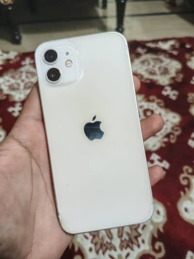 Apple iPhone 12