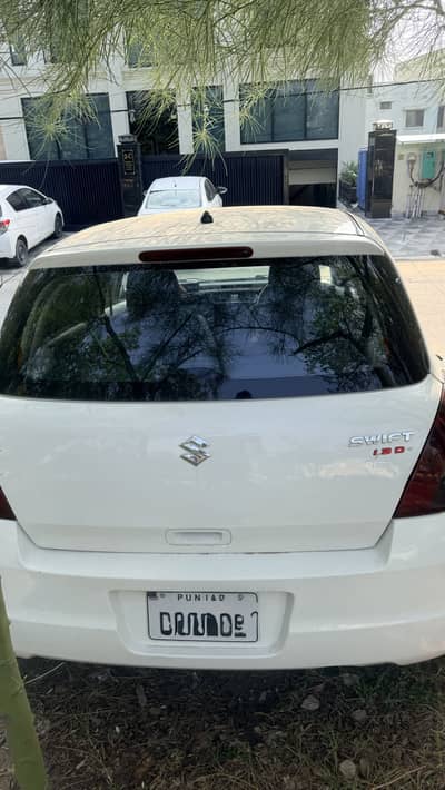 Suzuki Swift 2015