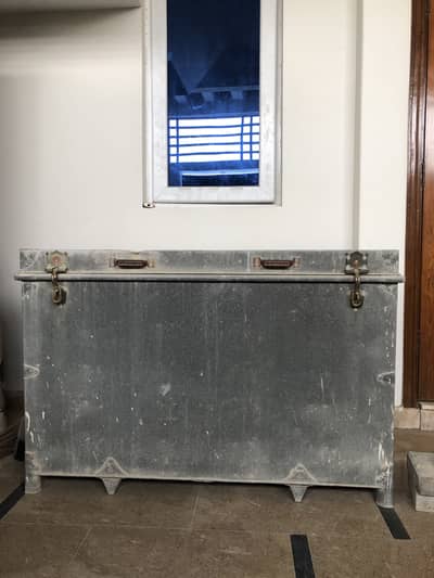 Trunk (Heavy Duty Steel Box)