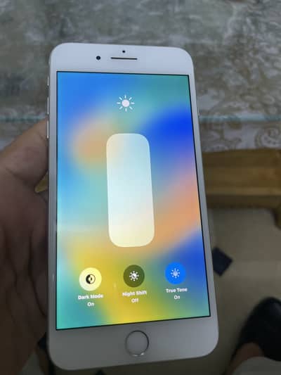 Apple iPhone 8 Plus