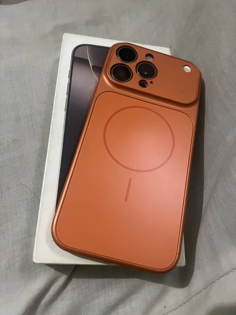 iPhone 16 pro max 10