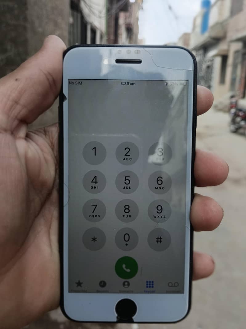 Apple iPhone SE 3