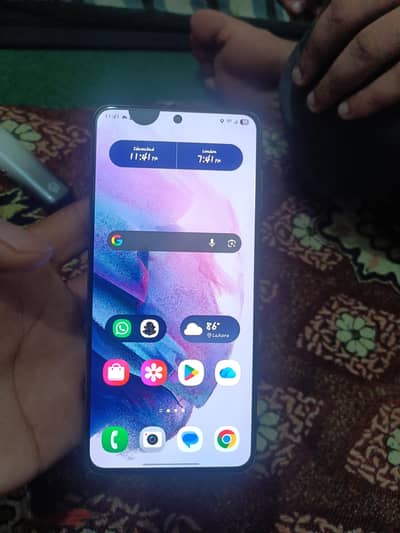 Samsung Mobile S21