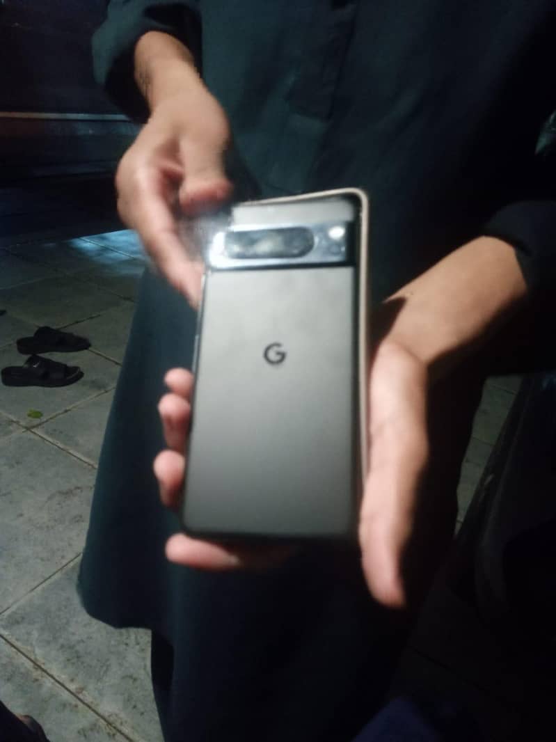 Google Pixel 8 Pro 1