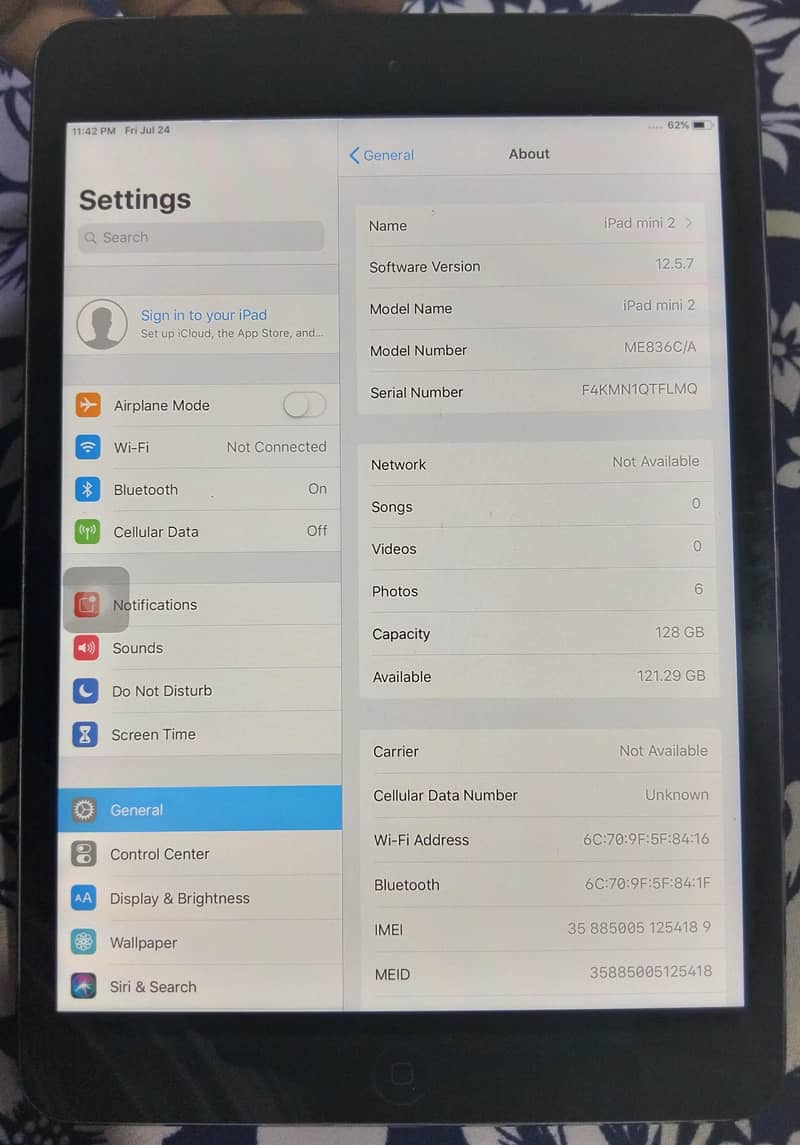 Apple ipad mini 2 1