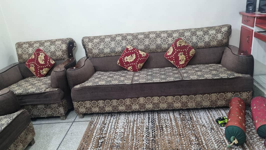 Sofa set 6 seater 1