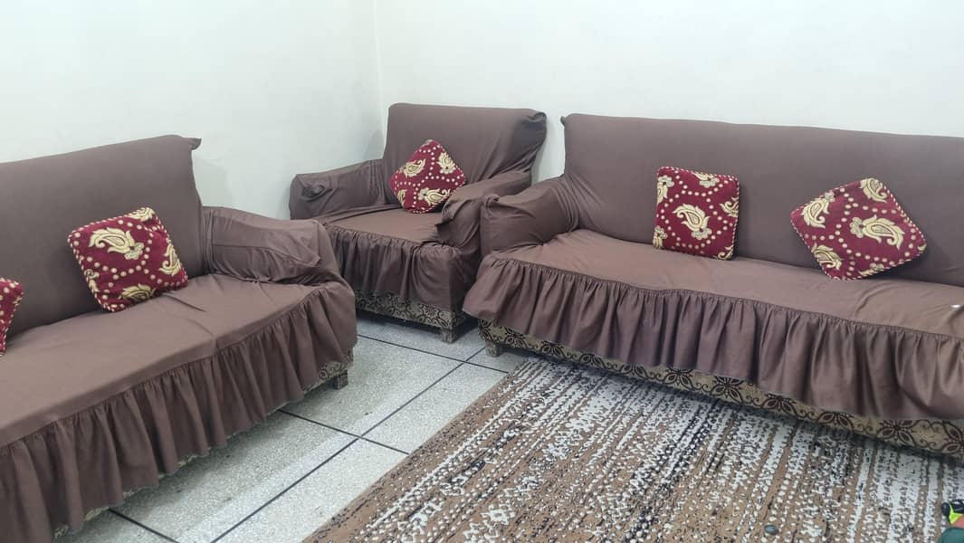 Sofa set 6 seater 5