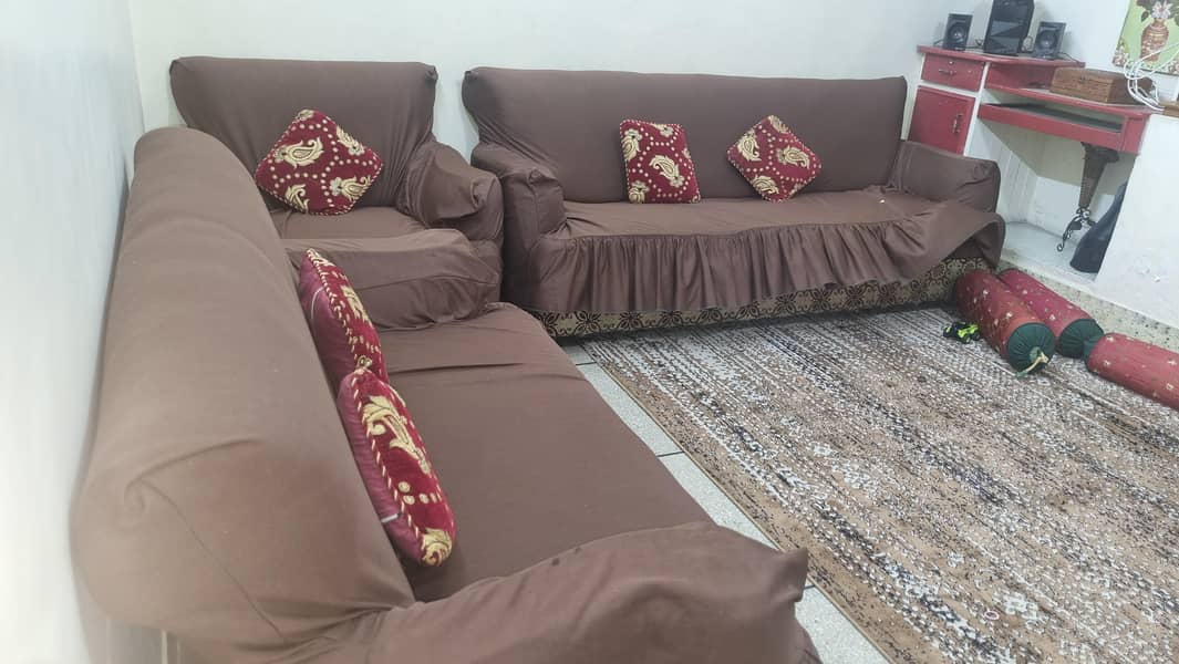 Sofa set 6 seater 8