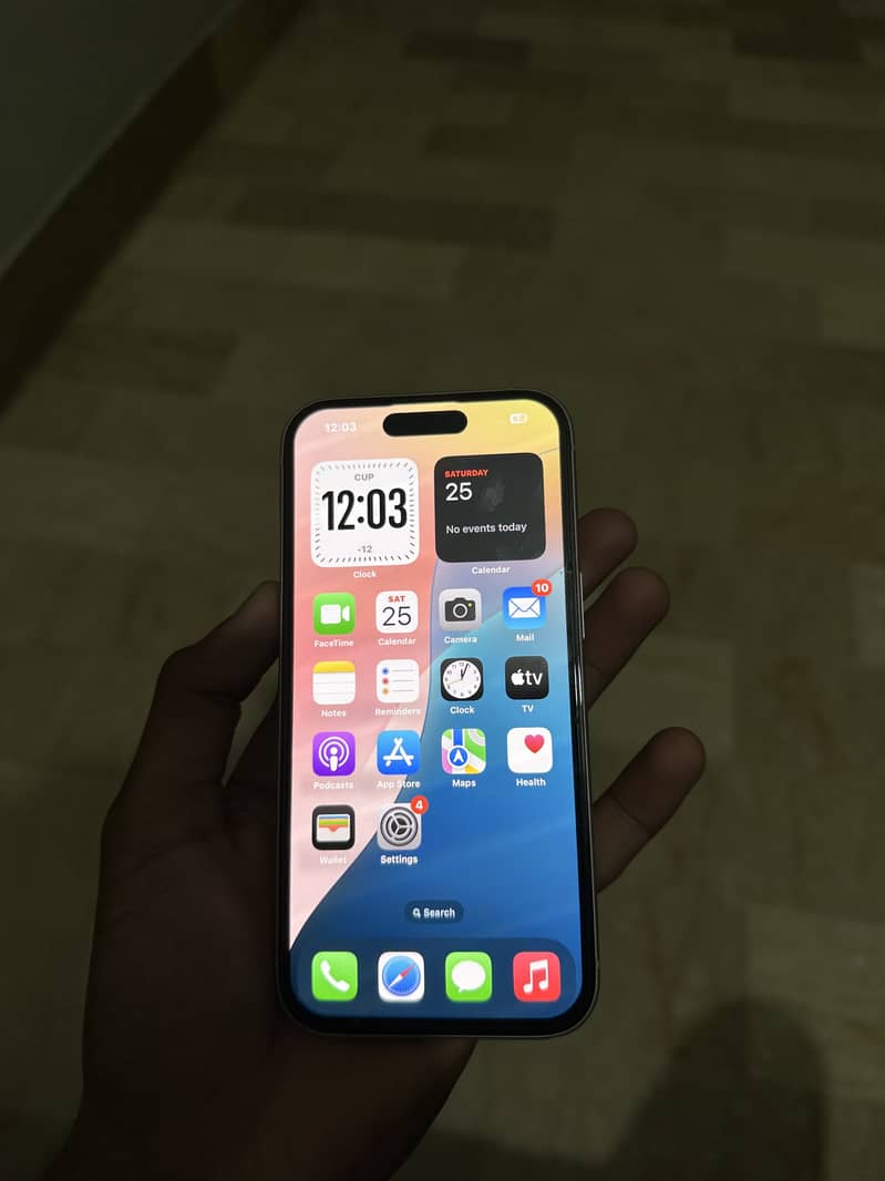 Apple iPhone 15 2