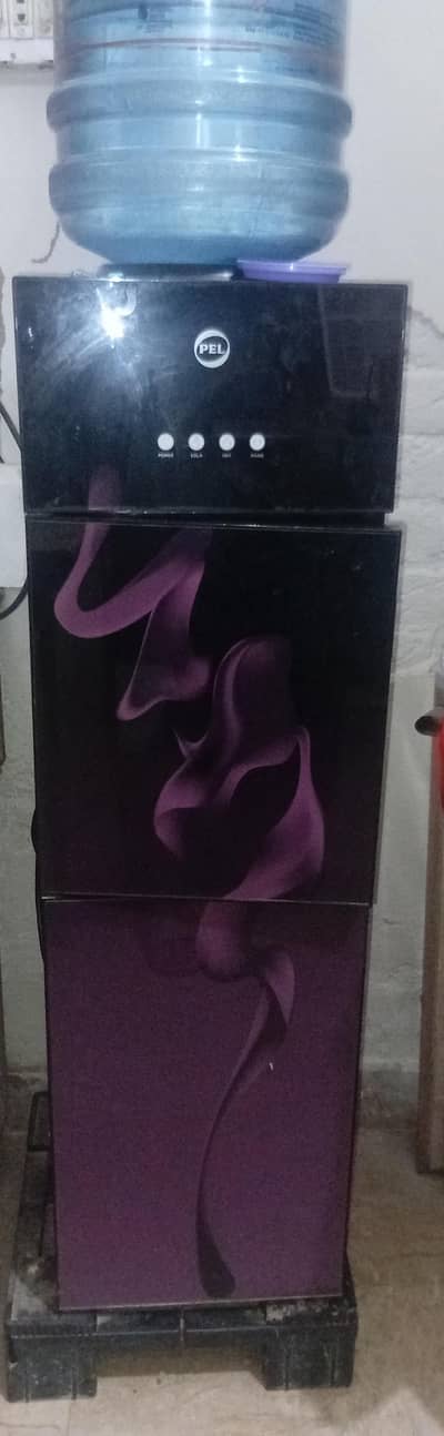 pel water dispenser Hot and cool with refrigerator
