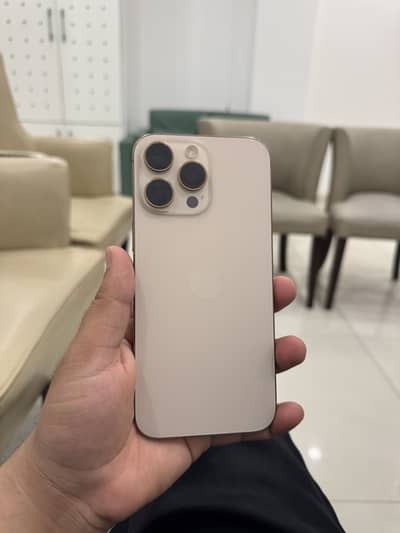 iPhone 16 Pro Max