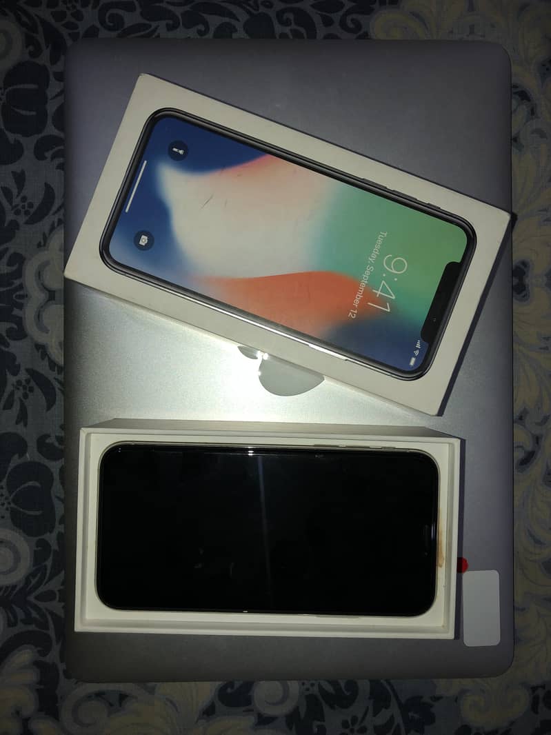 Apple iPhone X 1