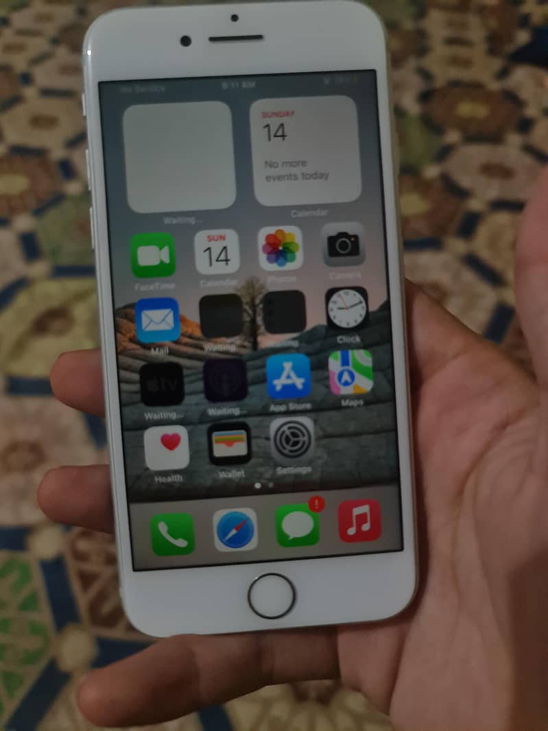 Apple iPhone 7 2