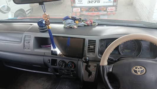 Toyota hiace 224