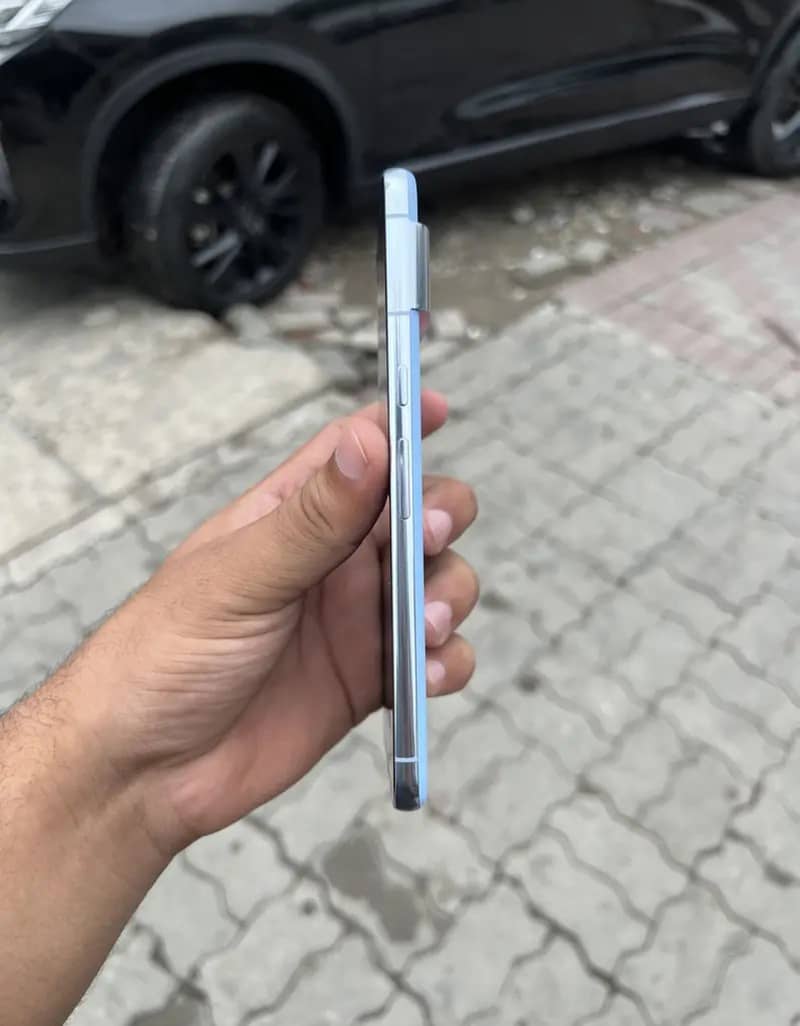 Google Pixel 8 Pro 1