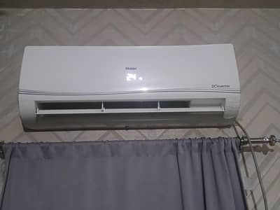 10/10 condition  zabardast cooling haier inverter Ac 1.5 ton