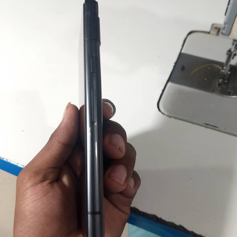 Google Pixel 7a 3