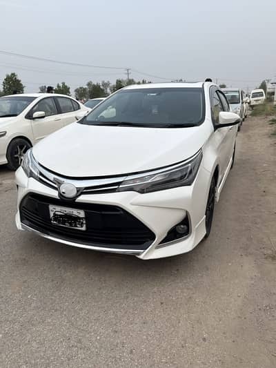 Toyota Altis Grande 2025