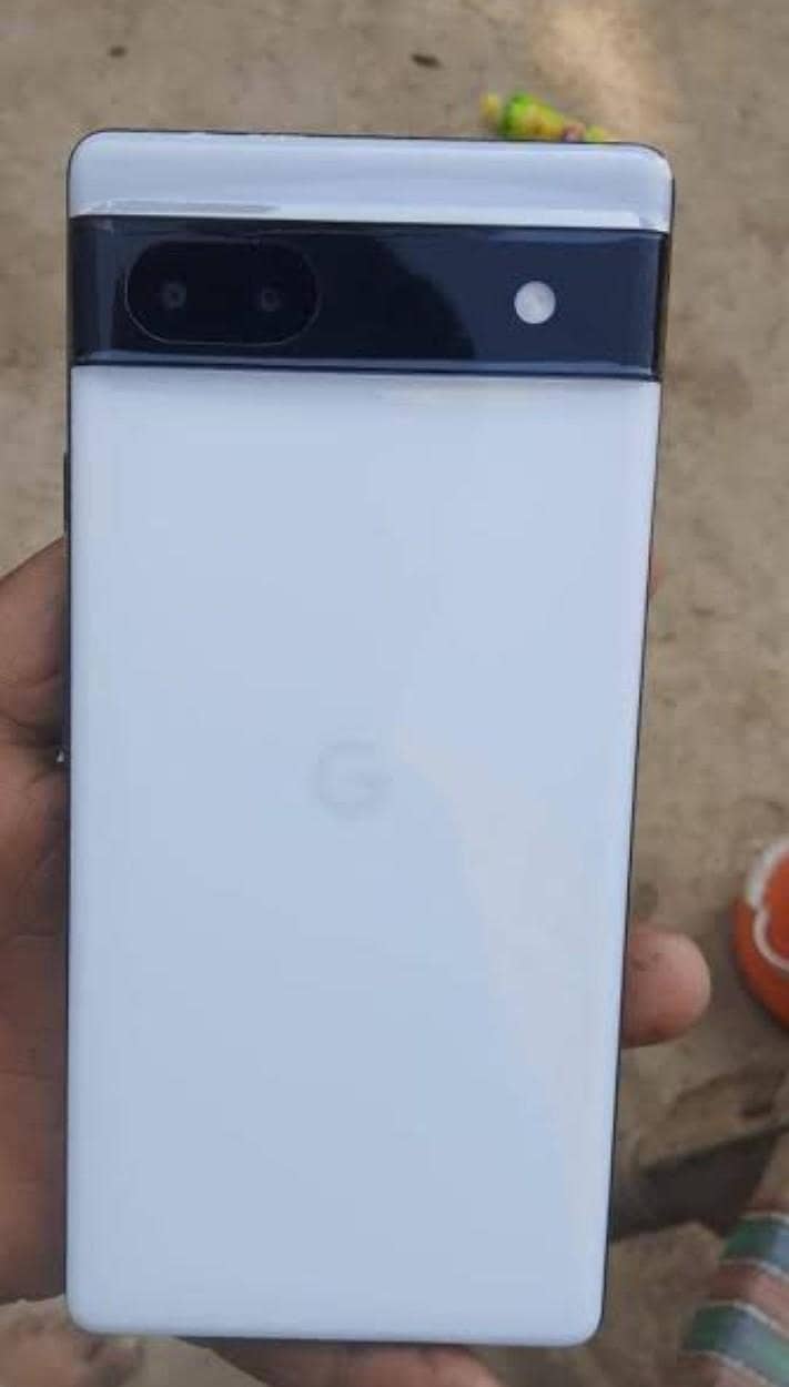 Google Pixel 6a 1