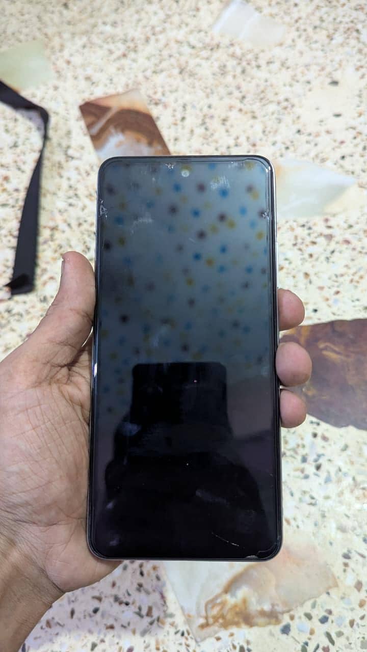 Itel S24 0