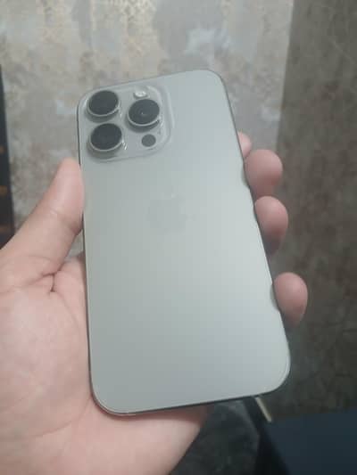 Apple iPhone 15 Pro 128 factory unlock 10/9
