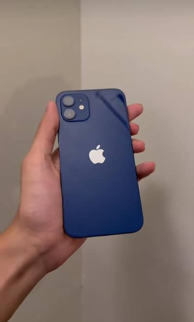 Apple iPhone 12