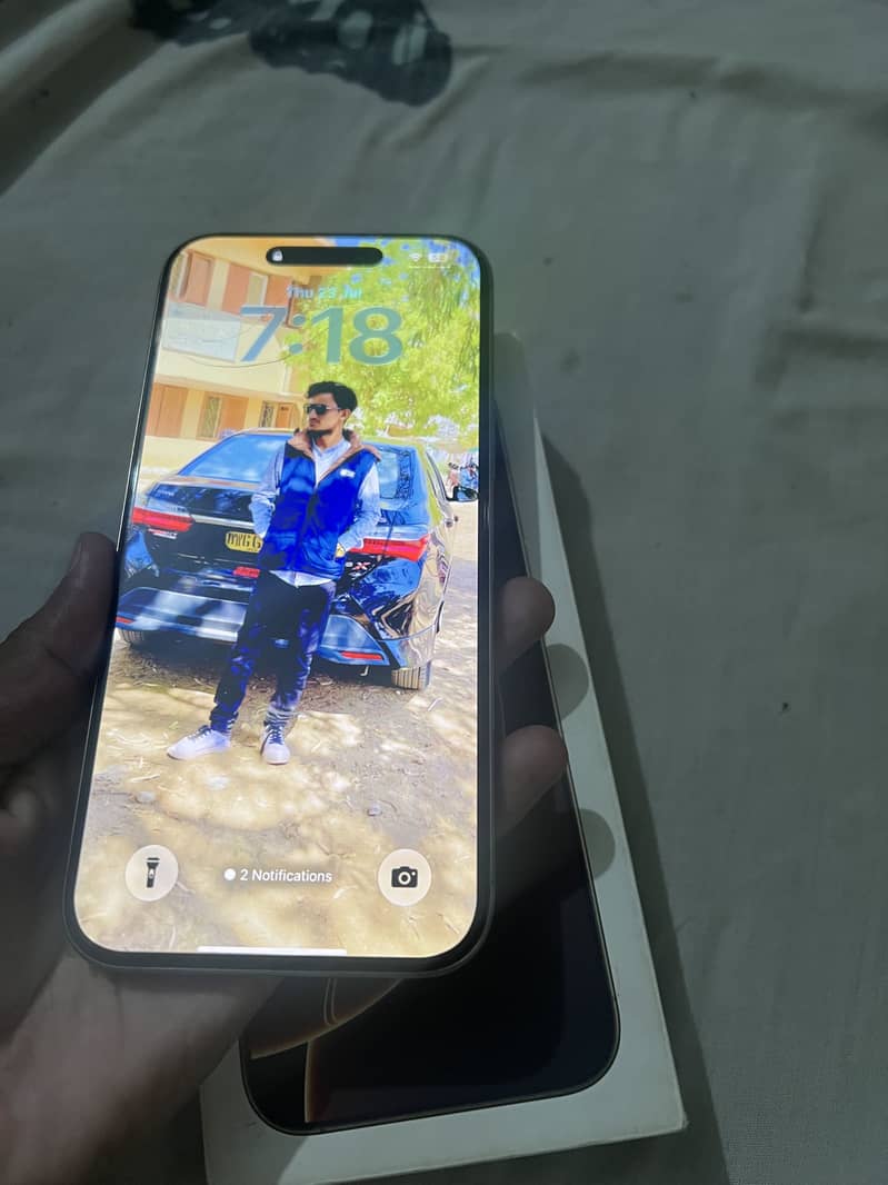 iPhone 16 pro max 5