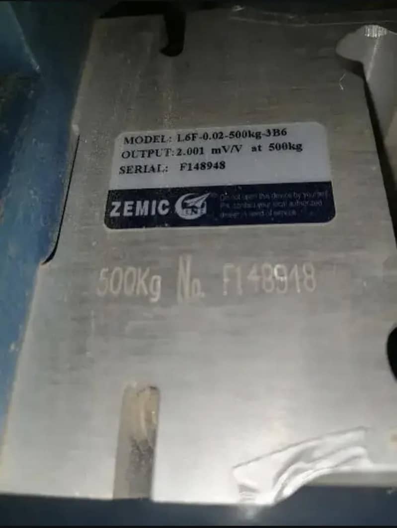 Weight Machine. 3