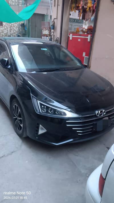 Hyundai Elantra 2024