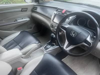 Honda City – Neat & Clean | Lady Driven | Well Maintained