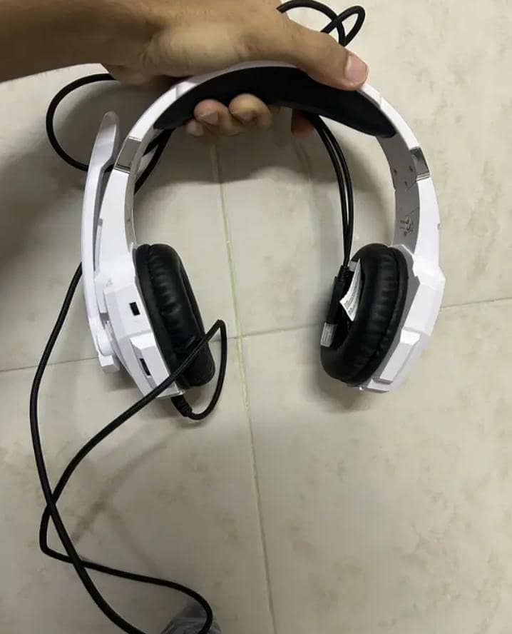 Gaming headset 2