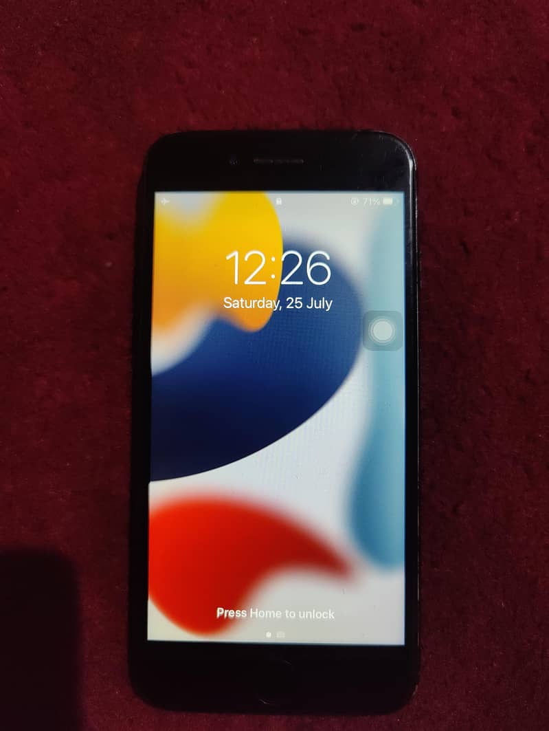 Apple iPhone 7 1