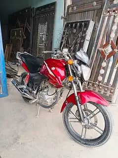 Suzuki GSX-125 (2022)