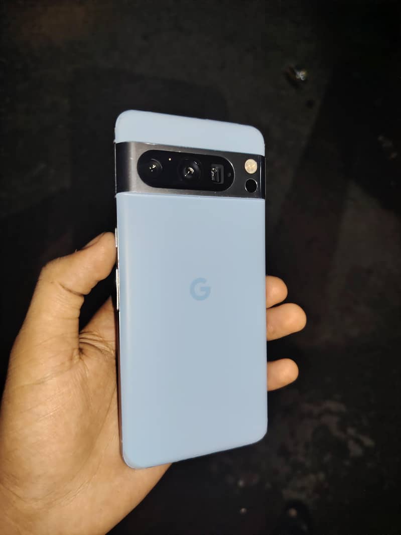 Google Pixel 8 Pro 0