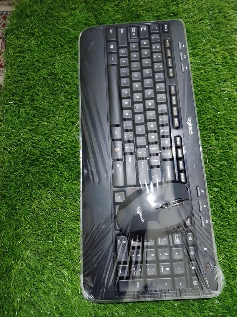 Logitech wireless keyboard mouse 9